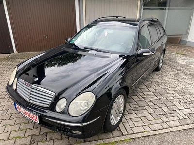 Mercedes E240