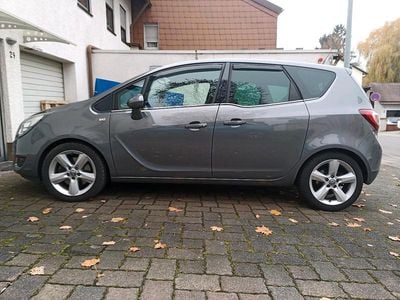 Second-hand Opel Meriva Innovation 136 CP (100 kW) 2016 Gri Monovolum