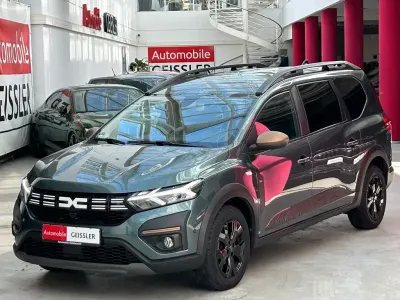 Gebraucht Dacia Jogger Extreme 101 PS (74 kW) 2023 Grün Van / Kleinbus