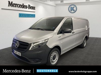 Gebraucht Mercedes e-Vito 85 kW (116 PS) 2023 Silber Van / Kleinbus