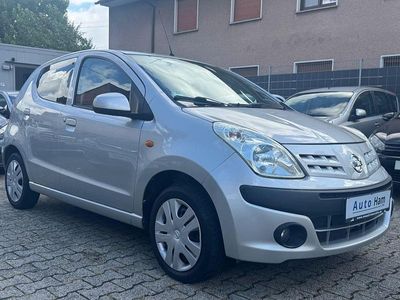 Nissan Pixo