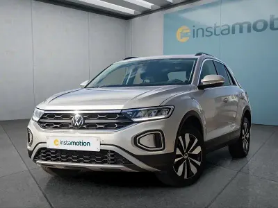 Używany VW T-Roc 150 KM (110 kW) 2023 Srebrny SUV
