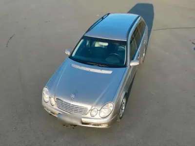 Gebraucht Mercedes E320 204 PS (150 kW) 2005 Silber Kombi