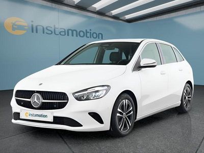 Gebraucht Mercedes B180 136 PS (100 kW) 2025 Weiß Van / Kleinbus