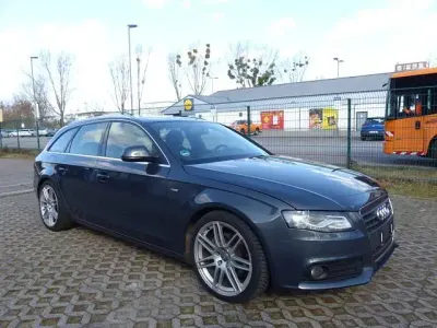 Używany Audi A4 S-Line 160 KM (117 kW) 2008 Szary Kombi
