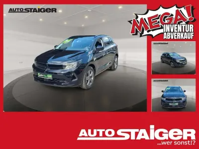 Gebraucht Opel Grandland X GS Line 131 PS (96 kW) 2023 Lackierung schwarz perla nera/ SUV