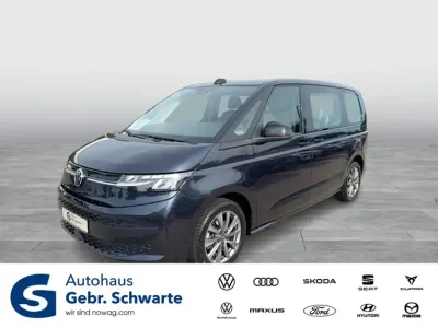 Gebraucht VW Multivan Life 150 PS (110 kW) 2023 Blau Van / Kleinbus