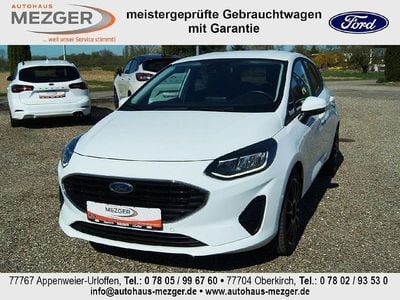 Gebraucht Ford Fiesta Cool & Connect 101 PS (74 kW) 2022 Weiß Kleinwagen