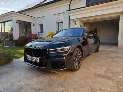 Second-hand BMW 740 Sport Line 340 CP (250 kW) 2021 Negru Berlinǎ