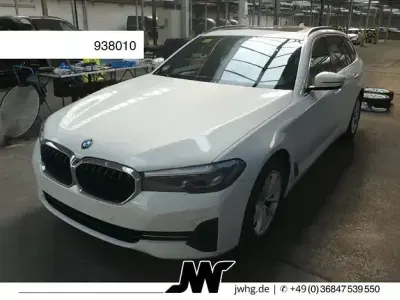 Używany BMW 530 286 KM (210 kW) 2021 Biały Kombi
