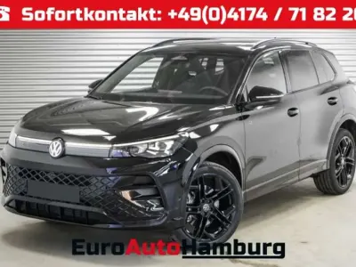 Neu VW Tiguan R-line 193 PS (141 kW) 2025 Grenadillschwarz metallic (0e) SUV