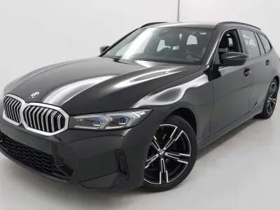 Gebraucht BMW 320 M Sport 190 PS (139 kW) 2023 Schwarz Limousine
