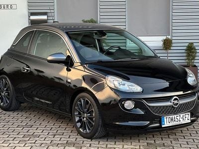 Usado Opel Adam Glam 116 HP (85 kW) 2017 Preto Citadino