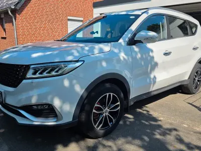Gebraucht DFSK Fengon 144 PS (105 kW) 2024 Weiß SUV