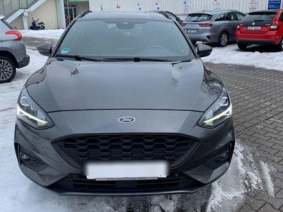 Grau Gebraucht 2019 Ford Focus ST-Line Kombi | 6.900 € (Superpreis)