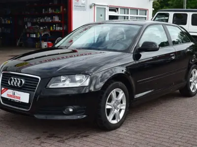 Gebraucht Audi A3 Attraction 102 PS (75 kW) 2010 Schwarz Kleinwagen