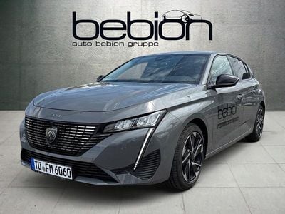 Gebraucht Peugeot 308 Allure 131 PS (96 kW) 2024 Olivine grün metallic Limousine