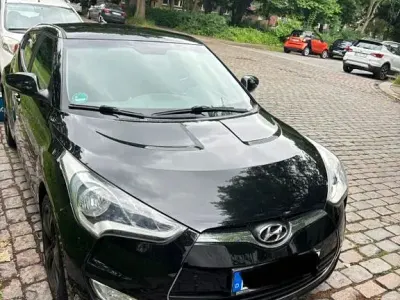Gebraucht Hyundai Veloster Style 140 PS (102 kW) 2012 Schwarz Kleinwagen