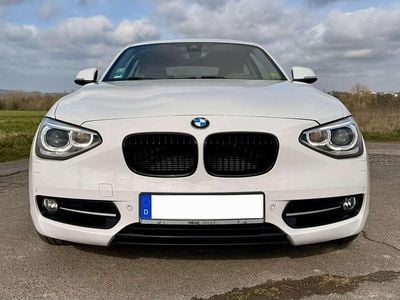 Usata BMW 120 Sport Line 184 CV (135 kW) 2014 Bianco Utilitaria