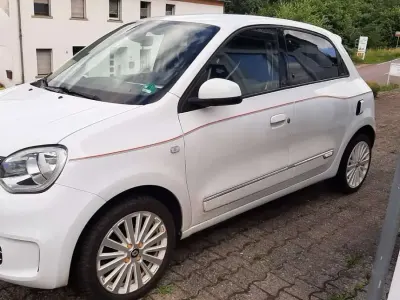 Gebraucht Renault Twingo Vibes 60 kW (82 PS) 2021 Weiß Kleinwagen