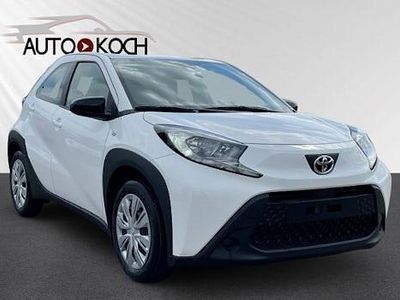 Gebraucht Toyota Aygo X Business Edition 72 PS (52 kW) 2025 Weiß SUV
