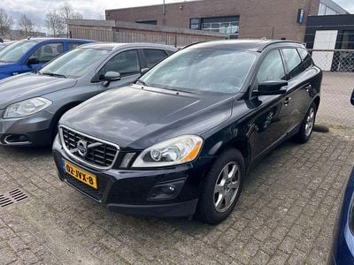 Second-hand Volvo XC60 Momentum 175 CP (128 kW) 2009 Negru SUV
