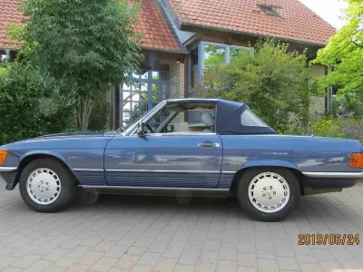 Usata Mercedes SL300 179 CV (131 kW) 1988 Blu Cabrio