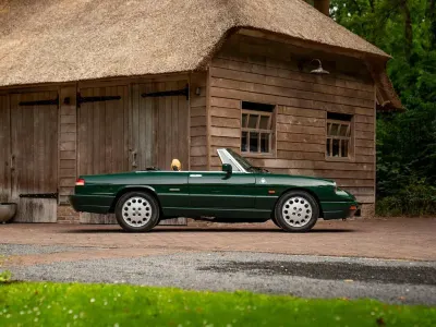 Gebraucht Alfa Romeo Spider 117 PS (86 kW) 1992 Grün Cabrio