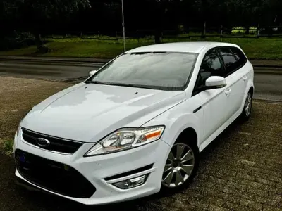 Gebraucht Ford Mondeo Ambiente 120 PS (88 kW) 2011 Weiß Limousine