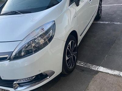 Second-hand Renault Mégane GrandTour 132 CP (97 kW) 2015 Alb Break