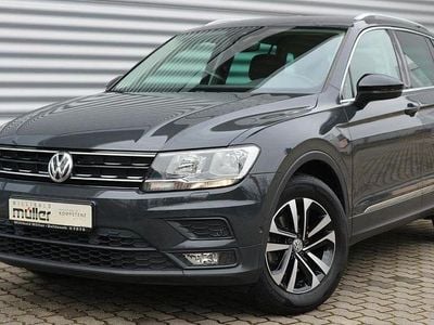 Gebraucht VW Tiguan IQ Drive 131 PS (96 kW) 2019 Grau SUV
