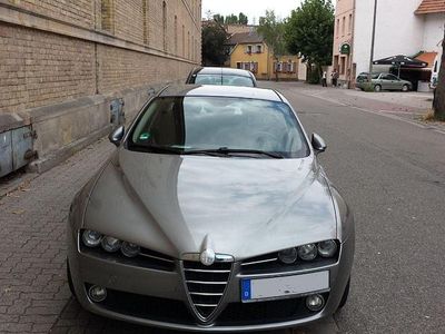 Alfa Romeo 159