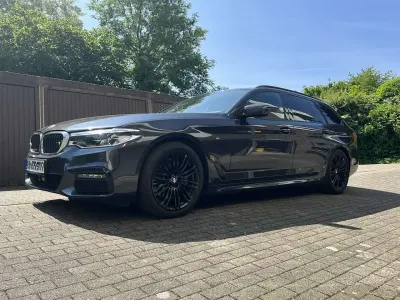 Gebraucht BMW 530 M Sport 265 PS (194 kW) 2019 Grau Kombi