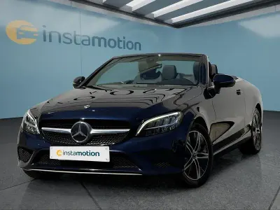 Gebraucht Mercedes C220 194 PS (142 kW) 2023 Andere Cabrio