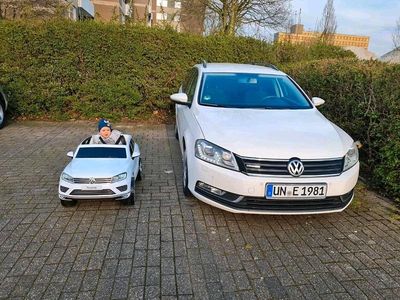 Gebraucht VW Passat 105 PS (77 kW) 2012 Weiß Kombi