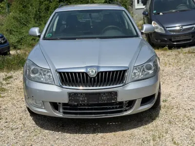 Gebraucht Skoda Octavia Ambiente 105 PS (77 kW) 2009 Silber Kombi