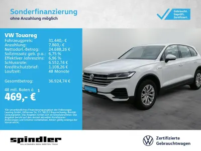 Gebraucht VW Touareg Basis 231 PS (169 kW) 2019 Pure white SUV