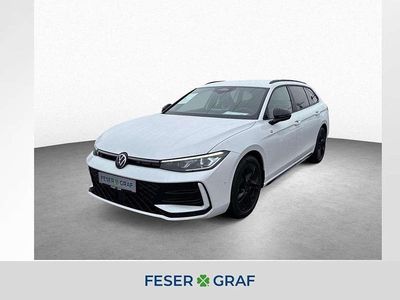 Oryxweiß perlmutteffekt Neu 2025 VW Passat R-line Kombi | 58.490 € (Teuer)