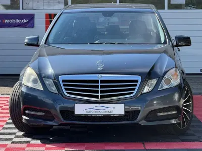 Gebraucht Mercedes E200 136 PS (100 kW) 2013 Grau Limousine
