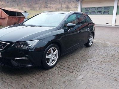 Schwarz Gebraucht 2019 Seat Leon ST FR Kombi | 13.300 € (Guter Preis)