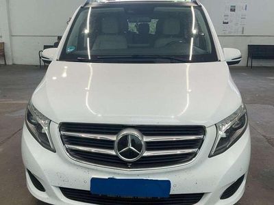 Mercedes V250
