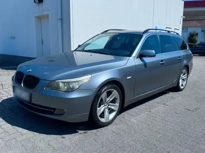 Gebraucht BMW 525 197 PS (144 kW) 2008 Grau Kombi
