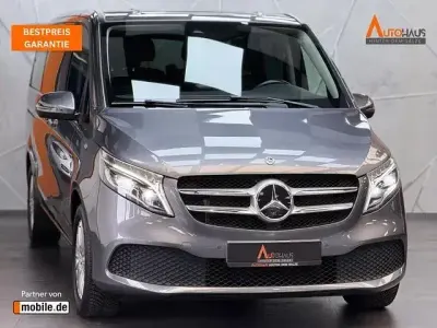 Gebraucht Mercedes V250 Avantgarde 190 PS (139 kW) 2020 Grau Van / Kleinbus