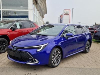 Silber (cosmicsilber) Gebraucht 2023 Toyota Corolla Team Kombi | 28.790 € (Fairer Preis)