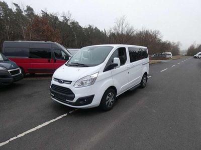 Gebraucht Ford Transit Tourneo Titanium 170 PS (125 kW) 2016 Frozen white Van / Kleinbus