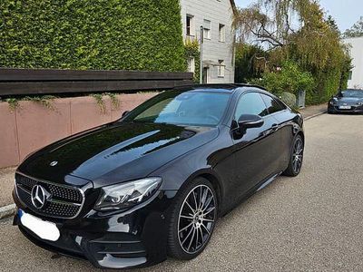 Mercedes E300