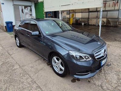 Gebraucht Mercedes E300 Avantgarde 231 PS (169 kW) 2015 Grau Limousine