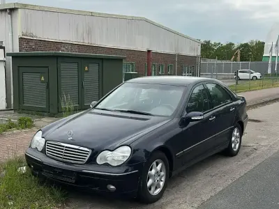 Second-hand Mercedes C220