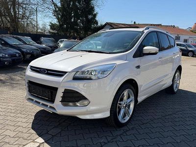 Używany Ford Kuga Individual 179 KM (131 kW) 2016 Biały SUV