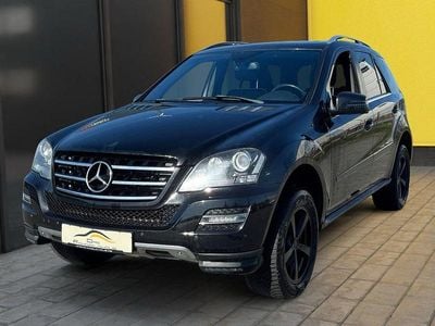 Gebraucht Mercedes ML300 204 PS (150 kW) 2010 Schwarz SUV